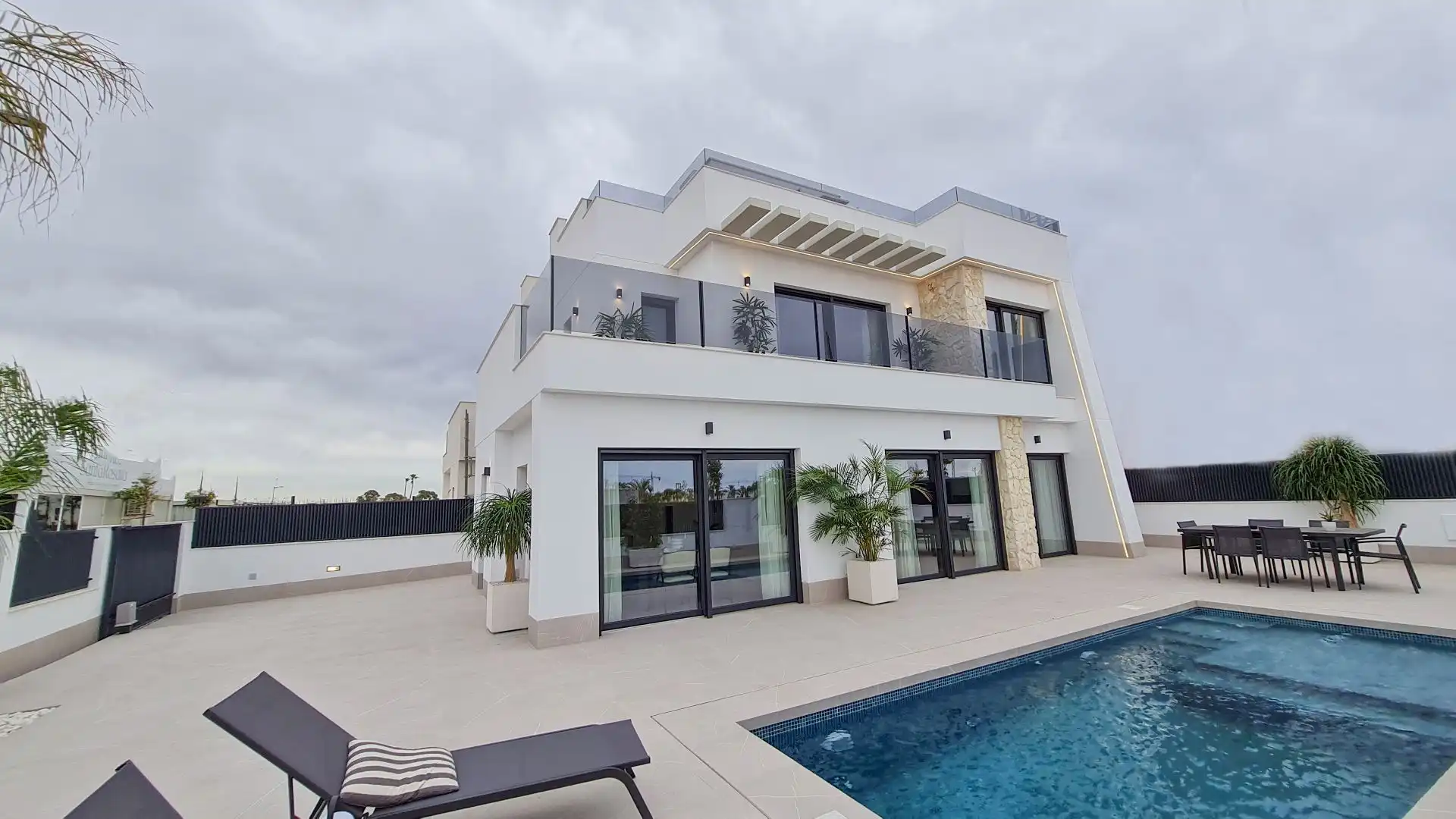 Villa avec piscine à vendre à Aviador  Miguel Galindo, imagen 22