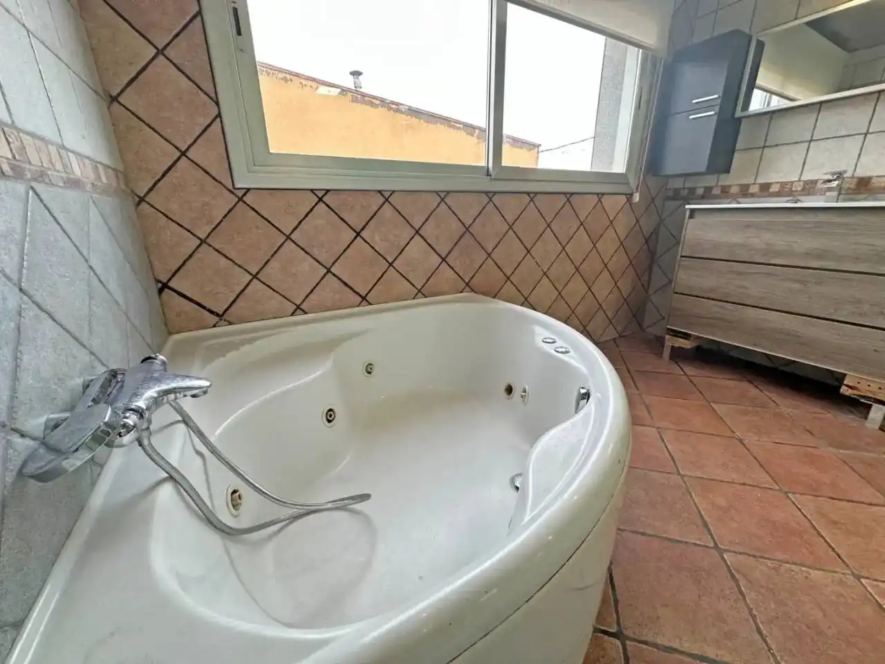 Bany de Dúplex en venda en Terrassa amb Calefacció, Terrassa i Moblat