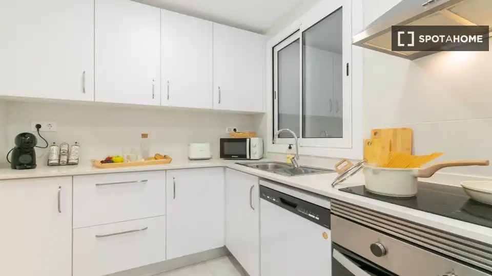 Kitchen of Flat for share in Barcelona  with Air Conditioner, Heating and Terrace