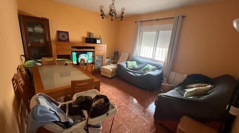 ¡¡ CHALET ADOSADO EN VENTA EN LA ALMARCHA !!