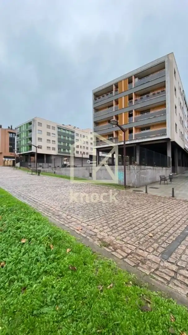 Flat for rent in Gijón - Calle Concejo de Villayón, Jove