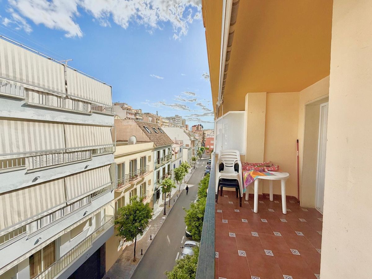 Exterior view of Apartment for sale in Fuengirola  with Air Conditioner, Heating and Terrace