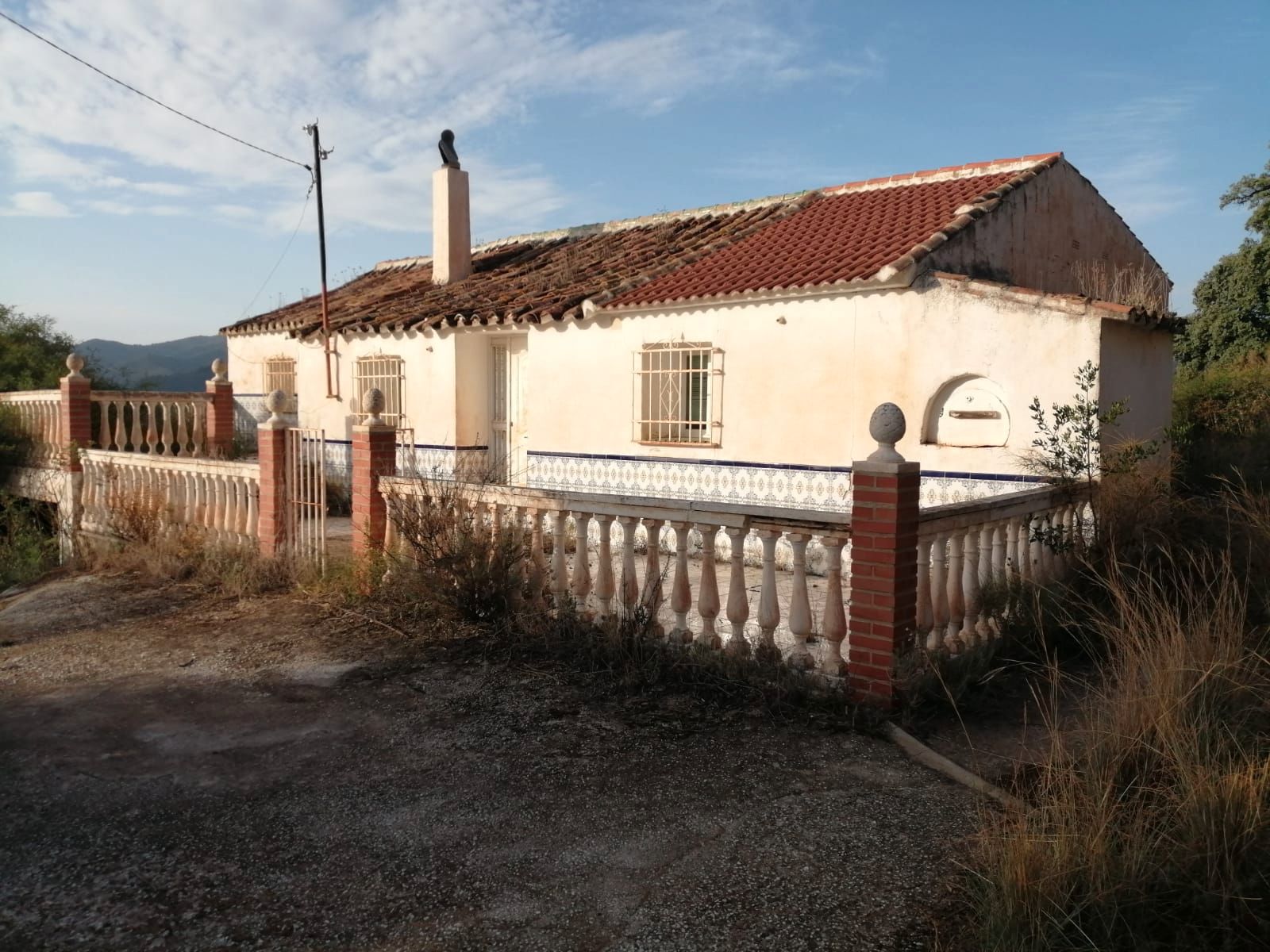Vista exterior de Casa o xalet en venda en Colmenar amb Jardí privat i Moblat