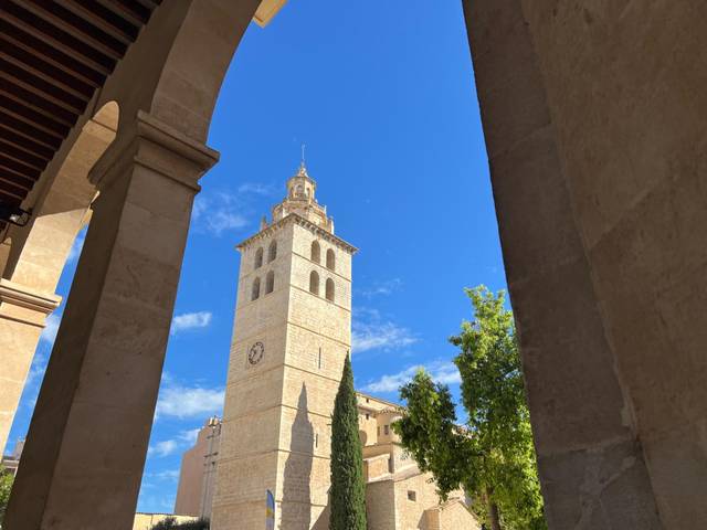 Casa-chalet en Venta en Centro