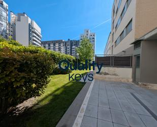 Flat to rent in  Madrid Capital  with Air Conditioner, Heating and Private garden