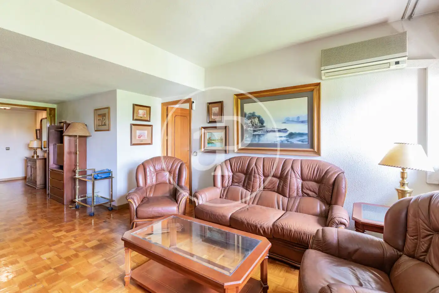 Wohnzimmer von Wohnung zum Verkauf in Madrid mit Klimaanlage, Heizung und Privatgarten