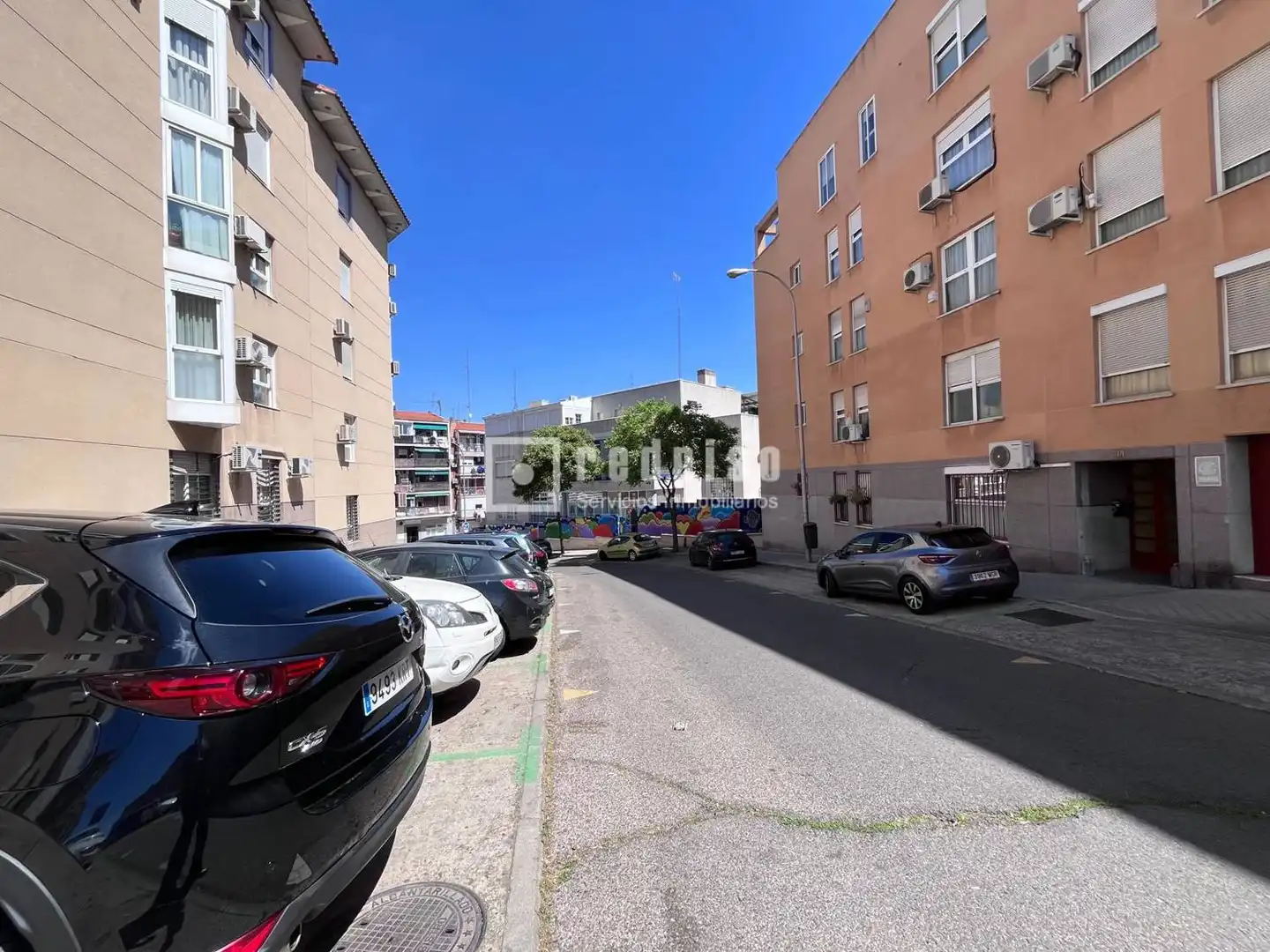 Parking de Piso en venta en Madrid con Aire acondicionado, Calefacción y Jardín privado