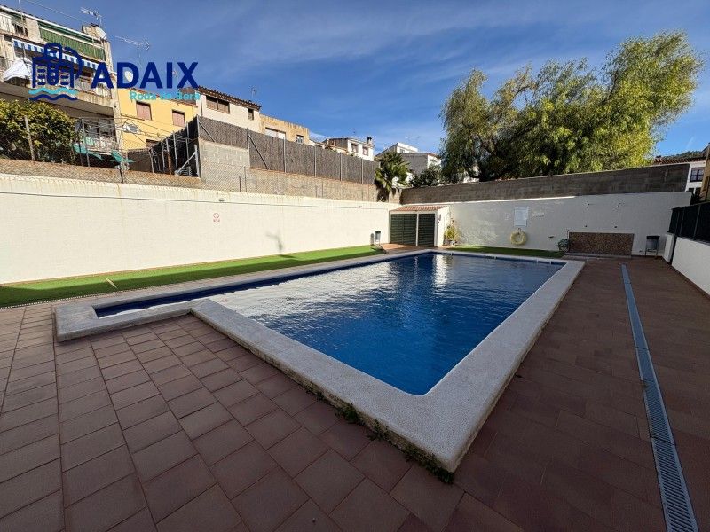 Piscina de Casa o chalet de alquiler en Bonastre con Piscina, Horno y Piscina comunitaria