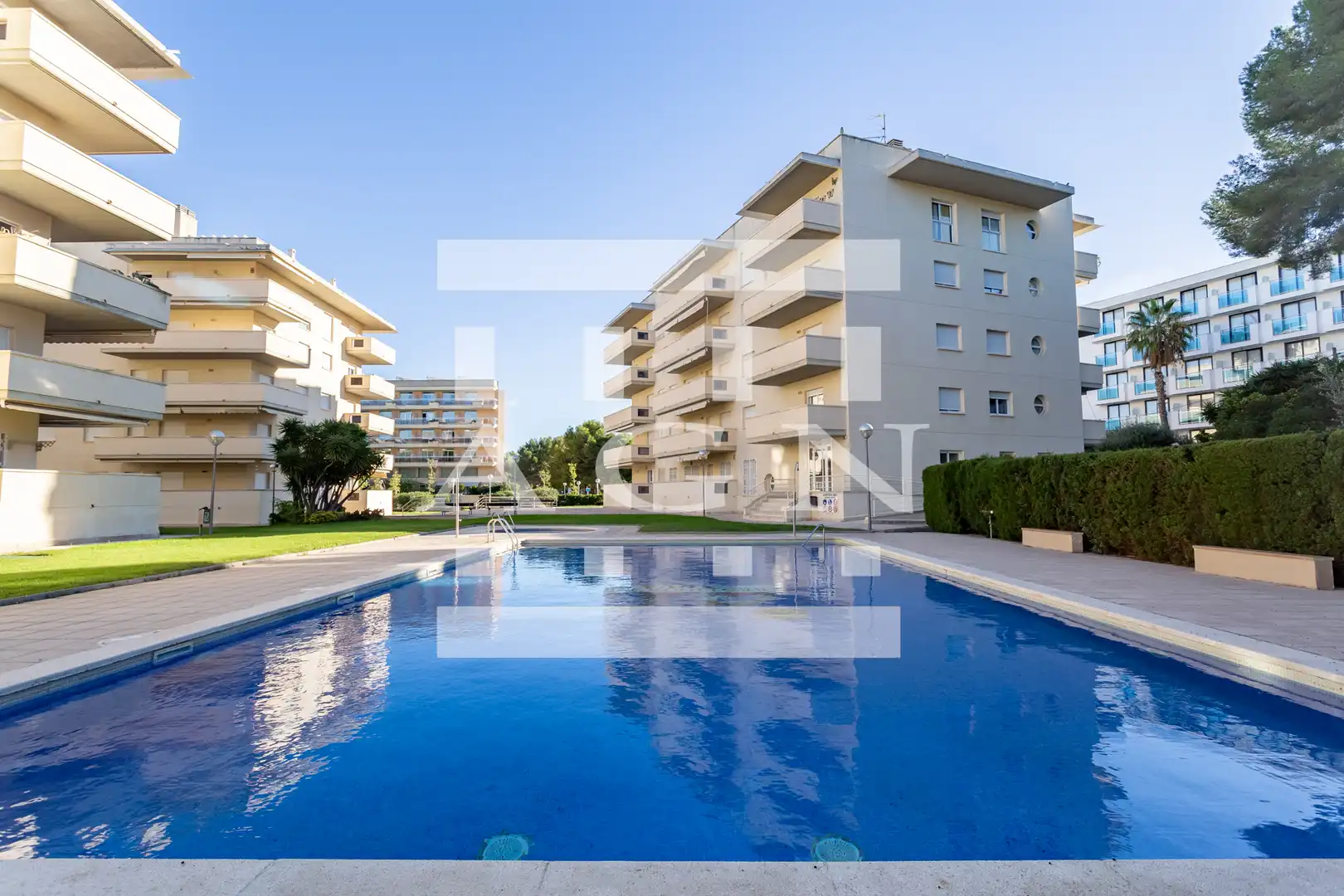 Piscina de Piso en venta en Salou con Aire acondicionado, Calefacción y Parquet