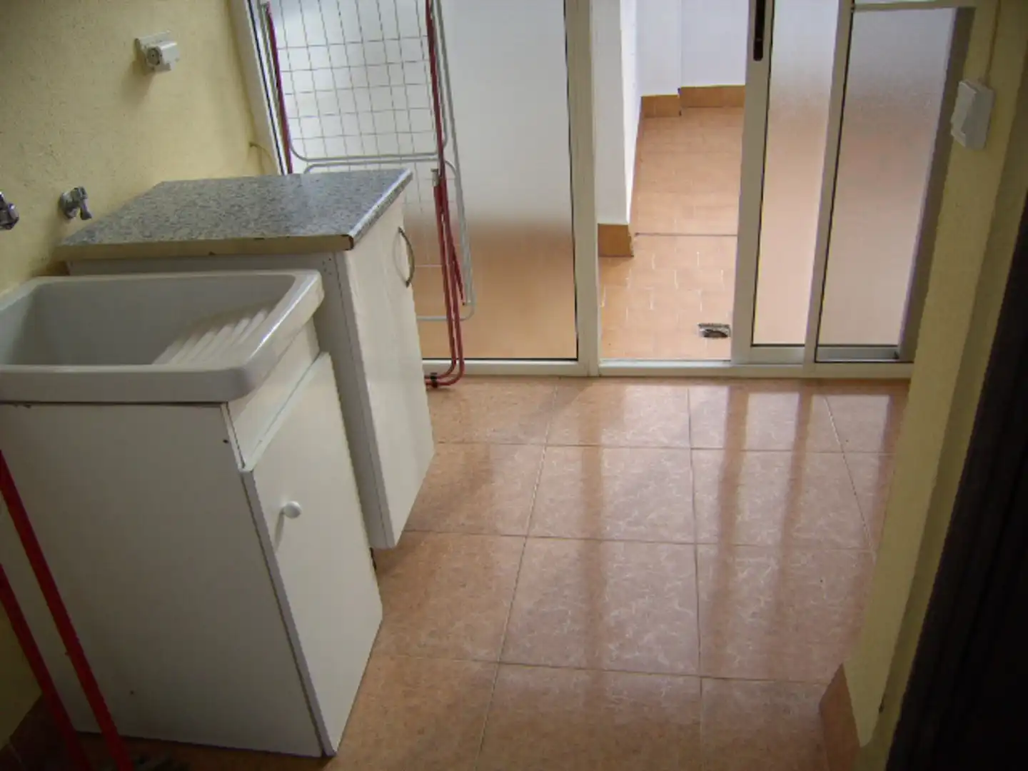 Cuina de Casa adosada en venda en Catarroja amb Terrassa, Traster i Moblat