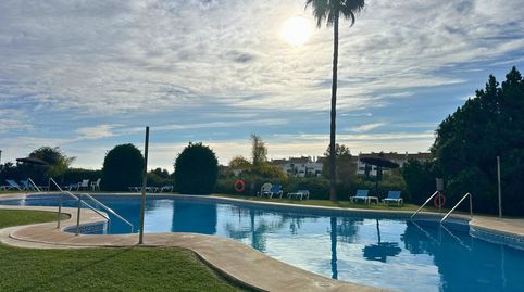 Foto 2 de Planta baja en venta en Calahonda, Mijas