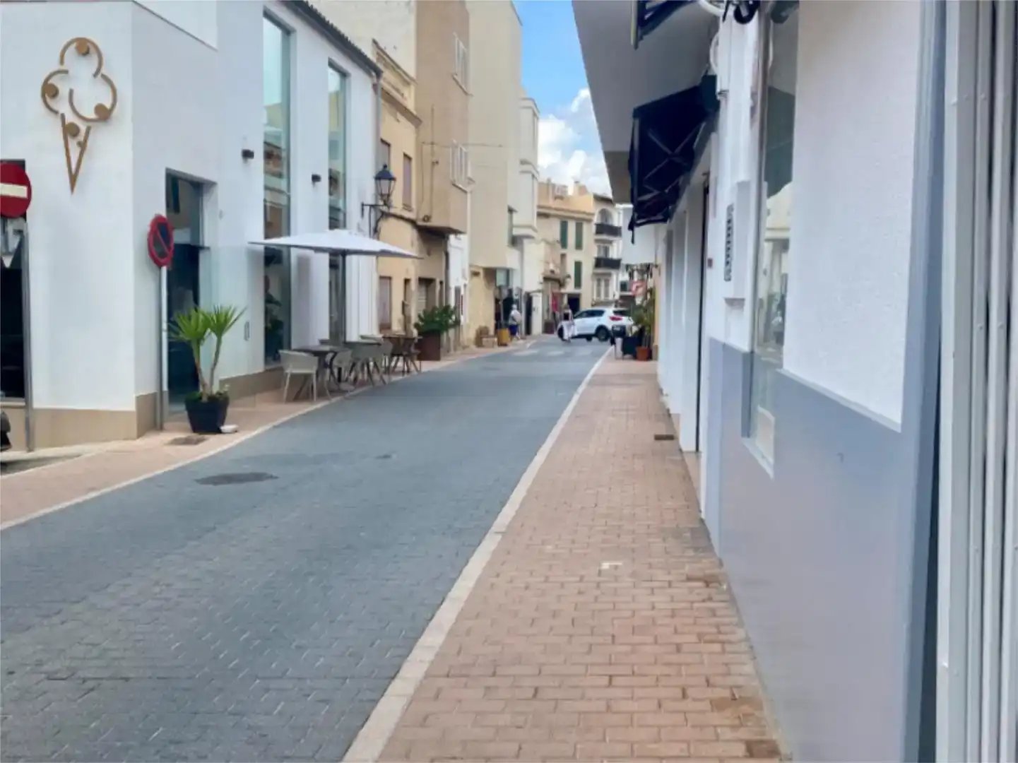 Exterior view of Commercial properties for rent in Andratx  with Air Conditioner and Furnished