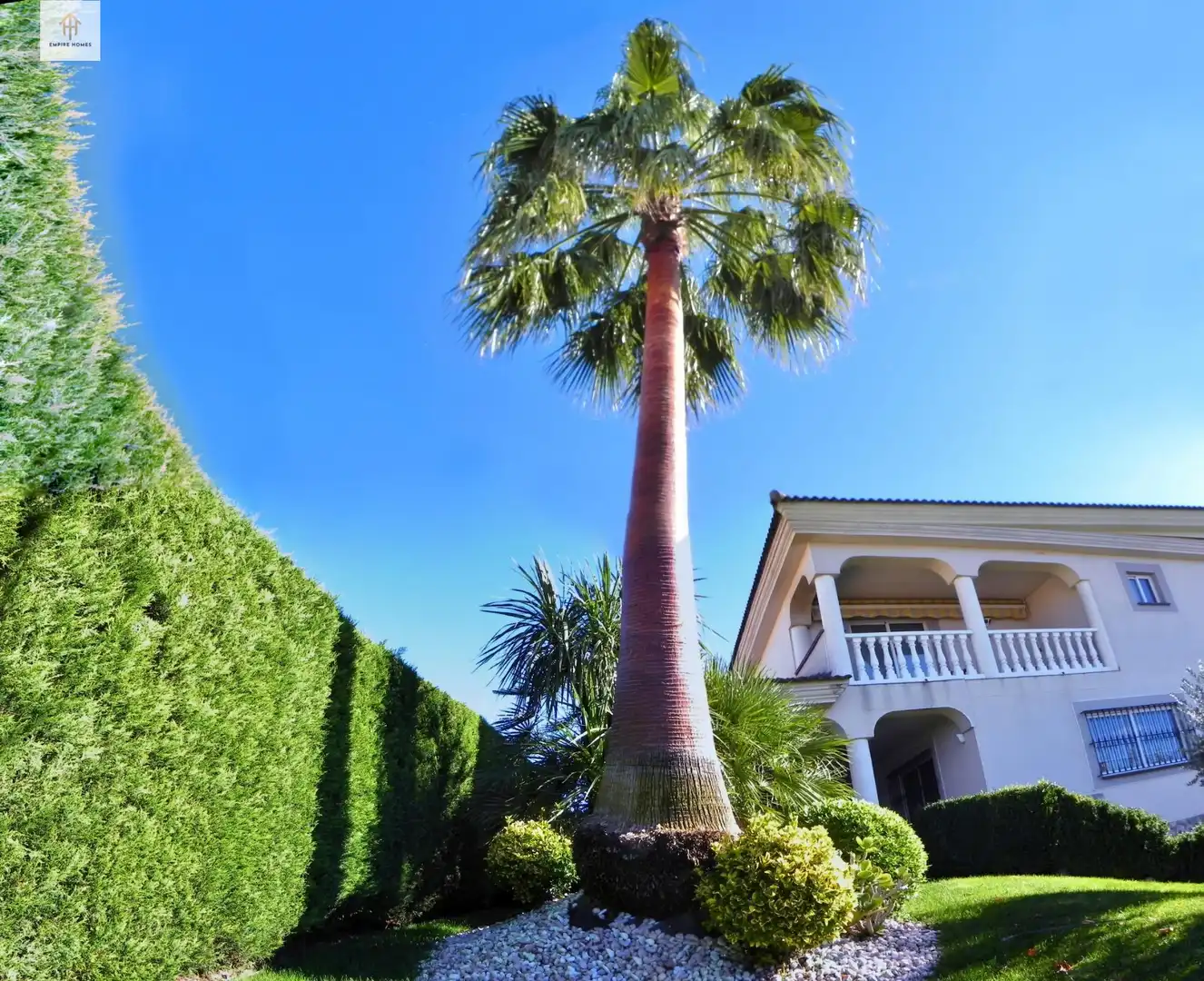 Vista exterior de Casa o xalet en venda en Cáceres amb Aire condicionat, Calefacció i Jardí privat