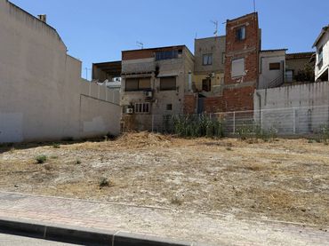 Residential land for sale in Calle Maestro Pepe 29
