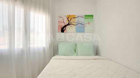 Foto 2 de Piso en venta en Polígono Cirerer, Sanfeliu, L'Hospitalet de Llobregat