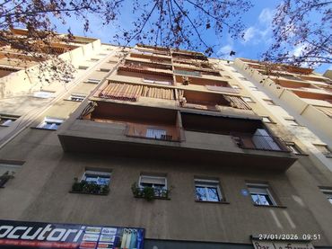 Flat for sale in Ps Fabra Puig