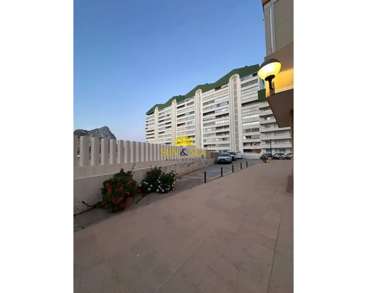 Vista exterior de Piso de alquiler en Calpe / Calp con Aire acondicionado, Calefacción y Jardín privado