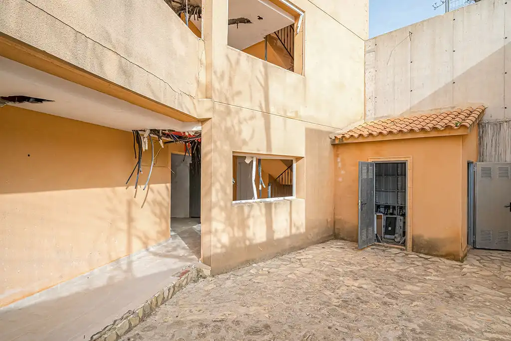 Vista exterior de Edificio en venta en Tàrbena