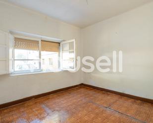 Bedroom of Flat for sale in Oviedo 