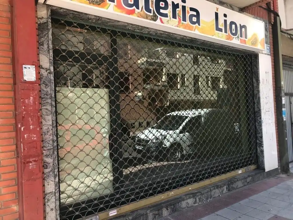 Local comercial en venda a San Claudio - La Chantría, imagen 4