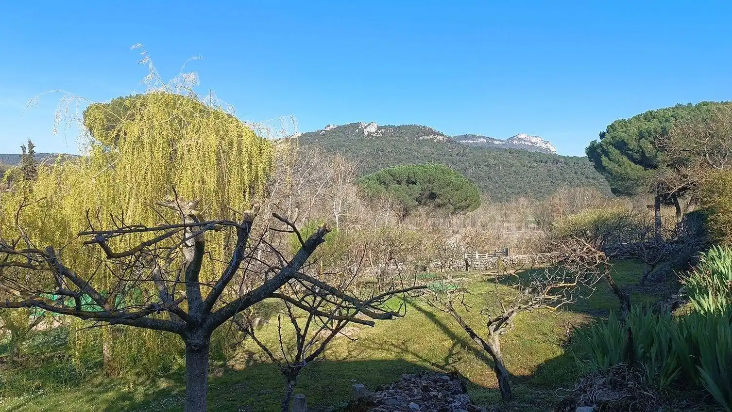 Finca rústica en venda en Oña amb Calefacció, Jardí privat i Moblat