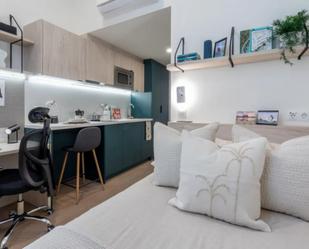 Bedroom of Flat to rent in  Madrid Capital  with Air Conditioner, Swimming Pool and Furnished