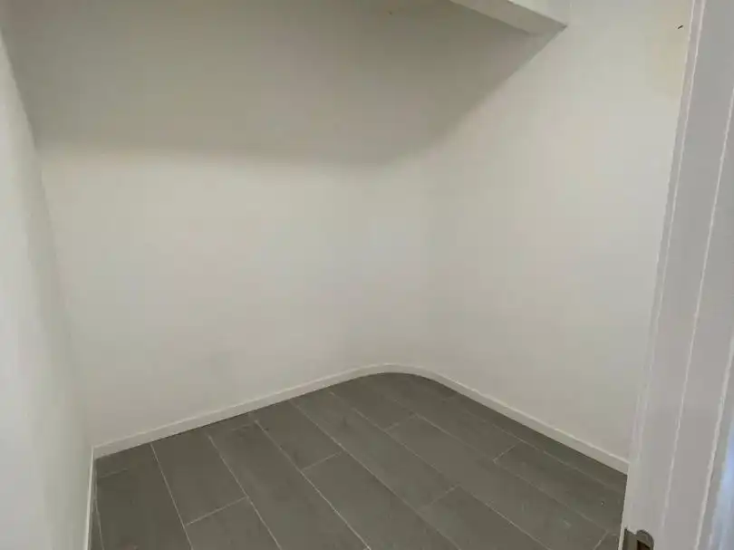 Commercial properties for rent in Esplugues de Llobregat  with Parquet flooring