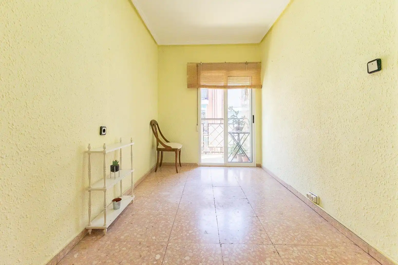 Piso en venta en Valencia con Aire acondicionado, Amueblado y Balcón