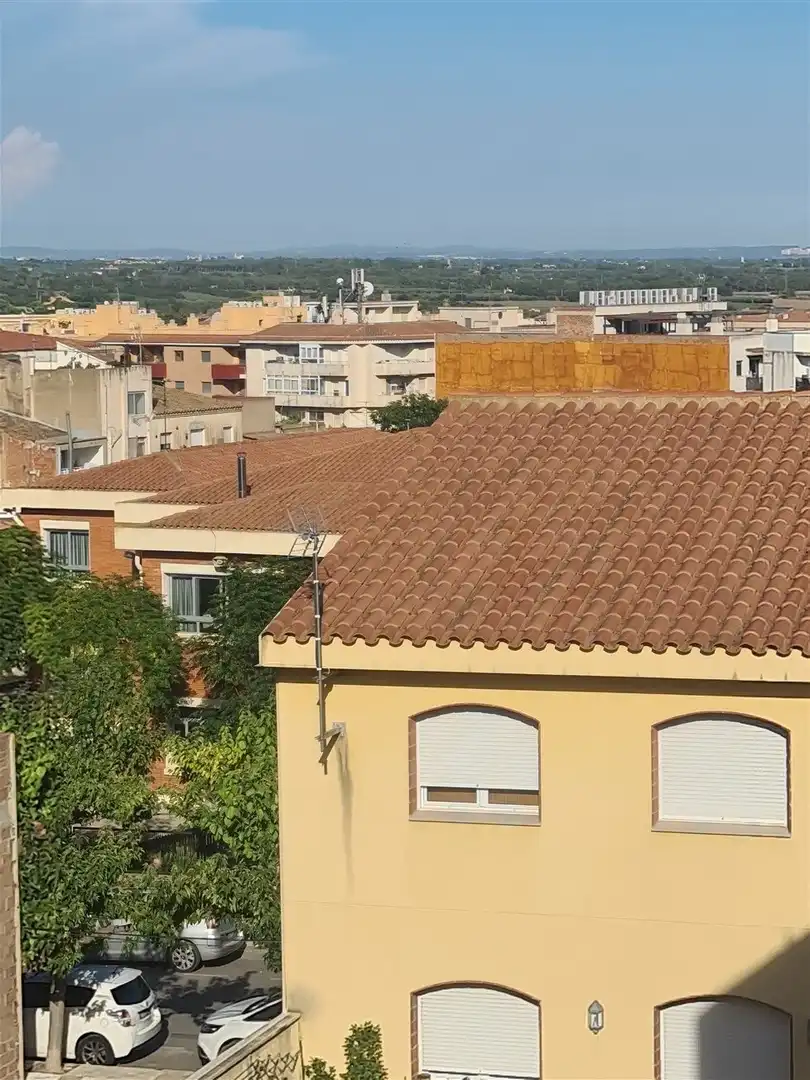 Vista exterior de Edificio en venta en Mont-roig del Camp