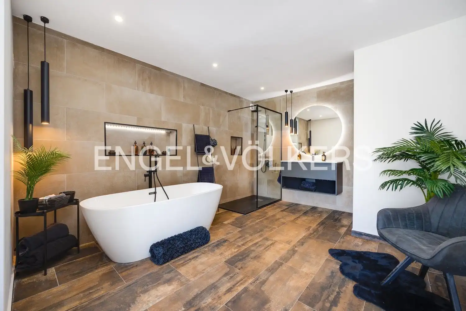 Bathroom of Country homes for sale in Torrevieja  with Air Conditioner, Heating and Private garden