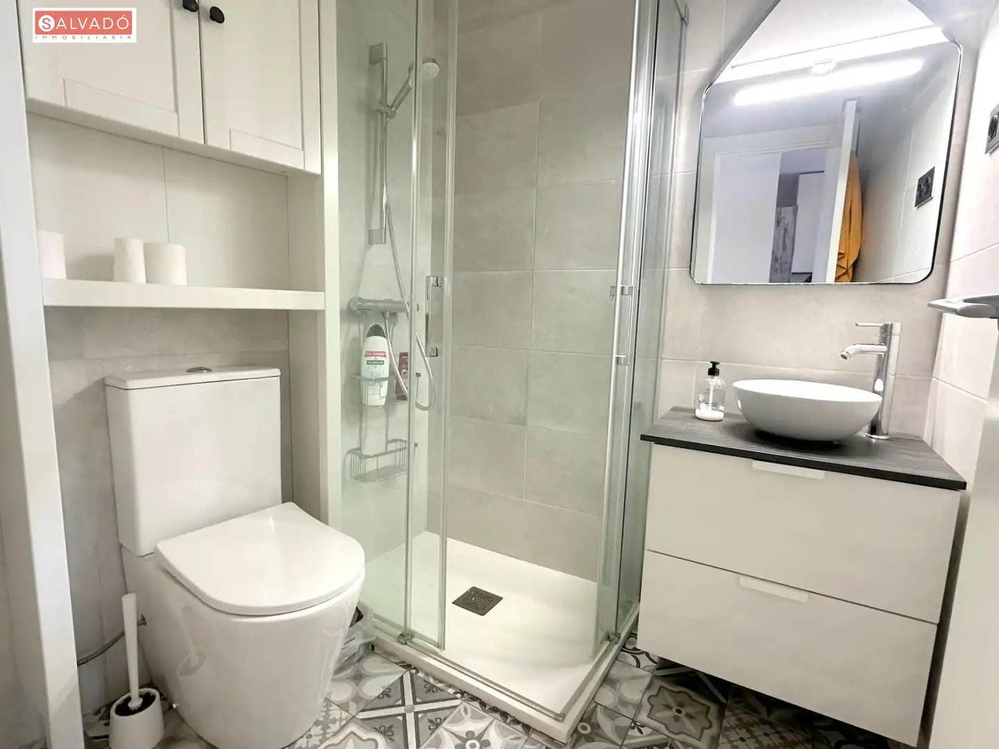 Baño de Piso en venta en Vilanova i la Geltrú con Aire acondicionado, Calefacción y Parquet