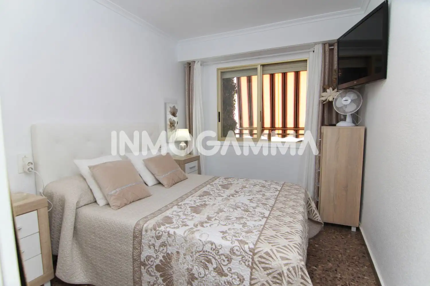 Habitación de Apartamento de alquiler en Cullera con Terraza, Amueblado y Piscina comunitaria