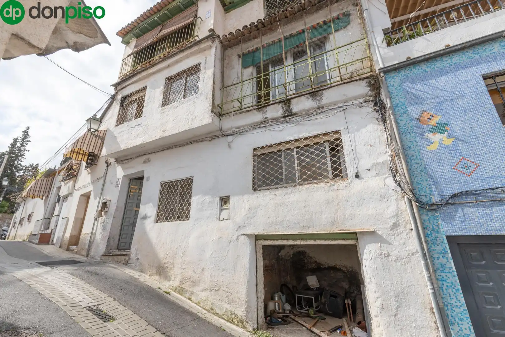 Vista exterior de Casa o xalet en venda en Granada