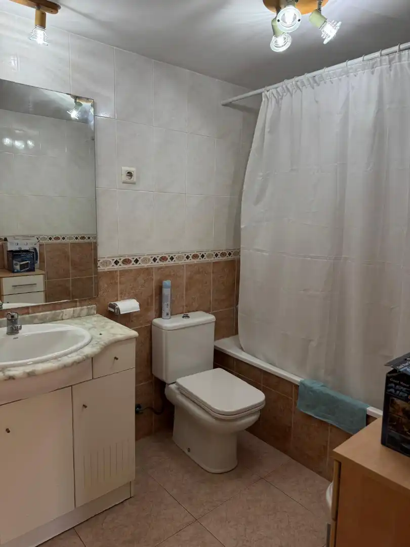 Bathroom of Flat for sale in Rubí  with Heating and Alarm