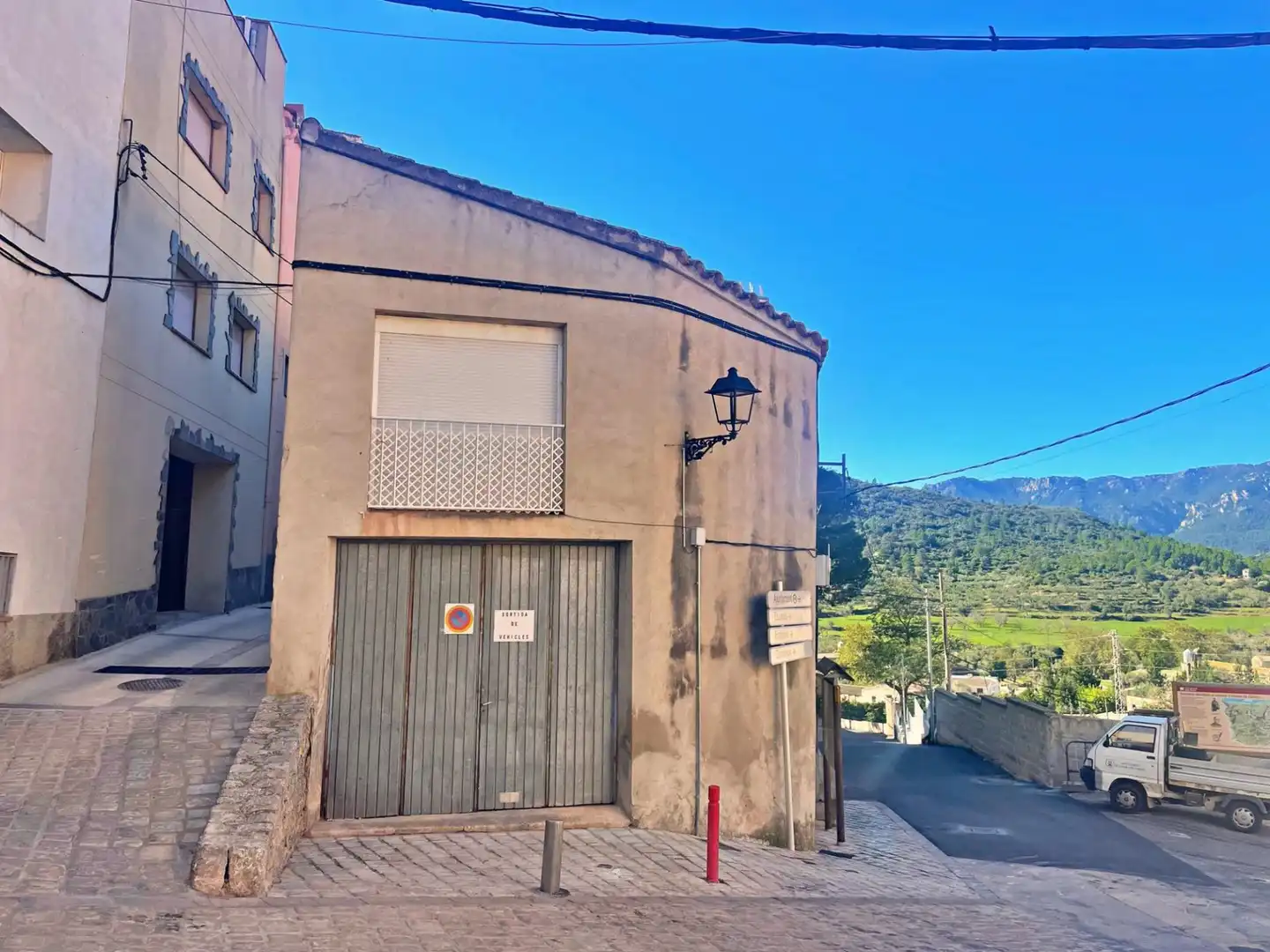 Exterior view of Houses for sale in Paüls