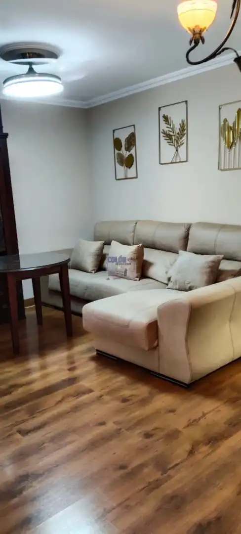 Piso con terraza en venta en Martos, imagen 2