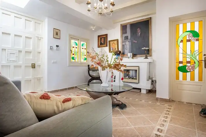 Detached house with terrace for sale in Altos de Estepona, imagen 16