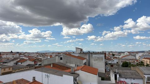Foto 2 de Piso en venta en Don Benito, Badajoz