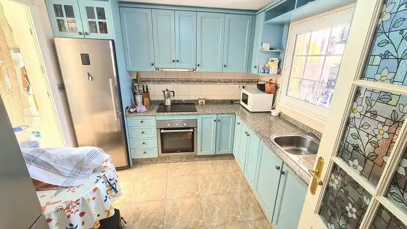 Cocina de Casa o chalet en venta en Torrevieja con Aire acondicionado, Calefacción y Jardín privado