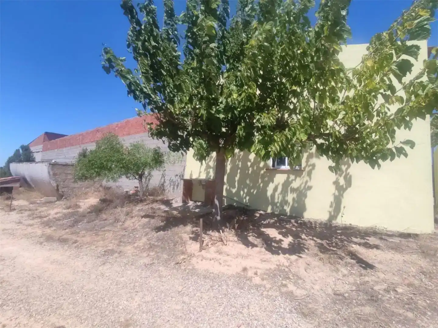 Finca rústica en venda en Valdealgorfa amb Jardí privat, Piscina i Moblat