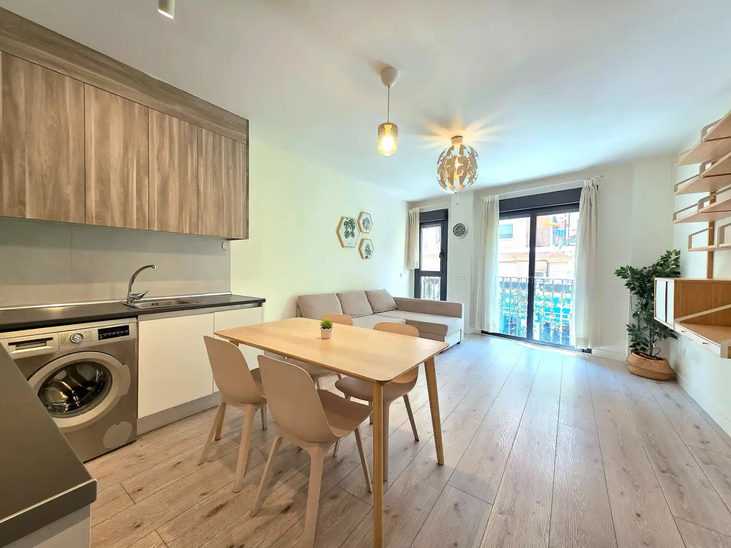 Appartement avec balcon à vendre à Calle de Fernando el Católico