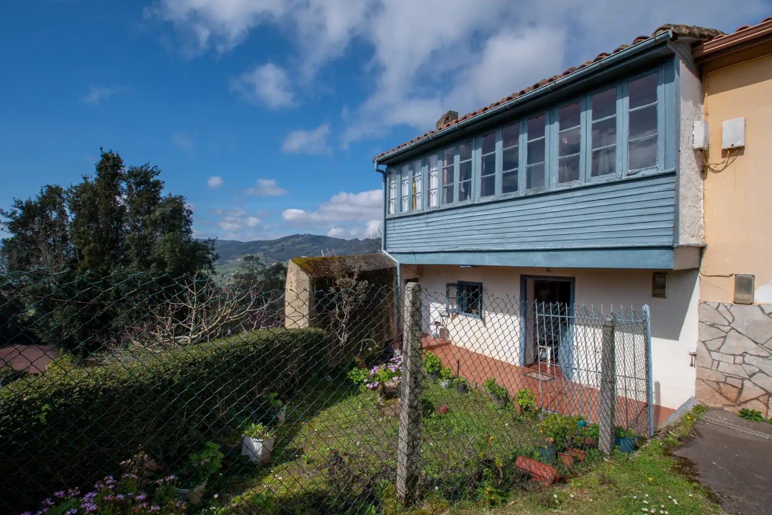 Vista exterior de Casa adosada en venta en Villaviciosa