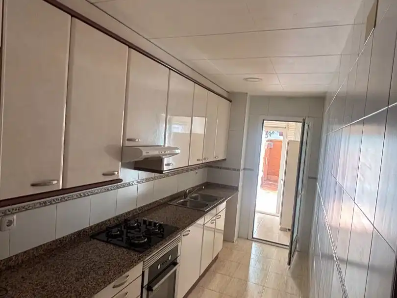 Flat with lift for sale in abat oliba 30, imagen 9
