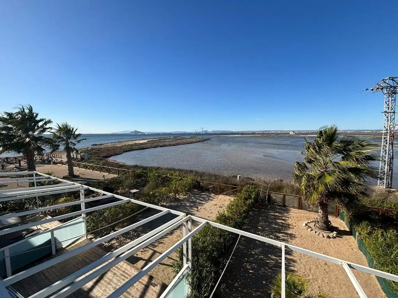 Vista exterior de Apartamento en venta en La Manga del Mar Menor con Aire acondicionado, Calefacción y Terraza