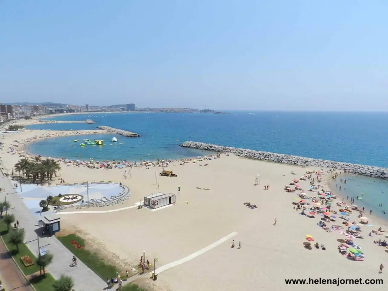 Schlafzimmer von Dachboden zum Verkauf in Calonge i Sant Antoni mit Heizung, Terrasse und Balkon