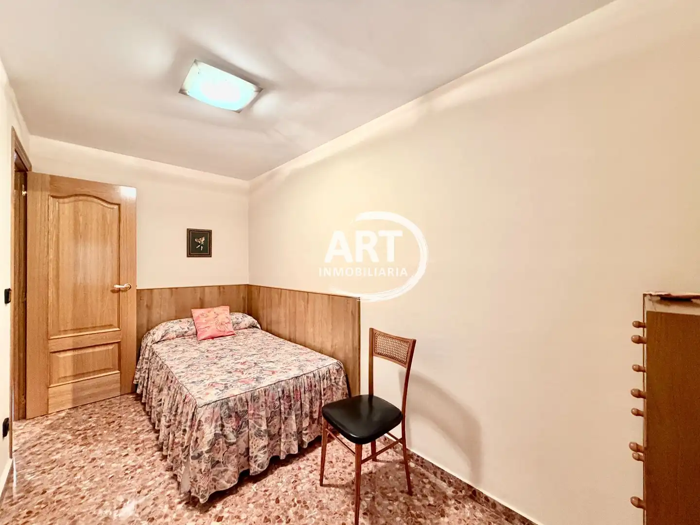 Dormitori de Casa o xalet en venda en Cedrillas amb Calefacció, Terrassa i Traster