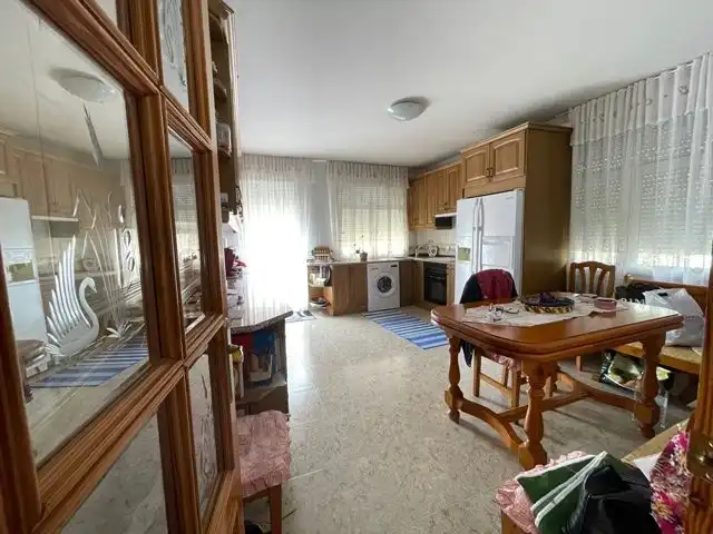 Cuina de Casa o xalet en venda en Valdemorillo amb Calefacció, Jardí privat i Terrassa