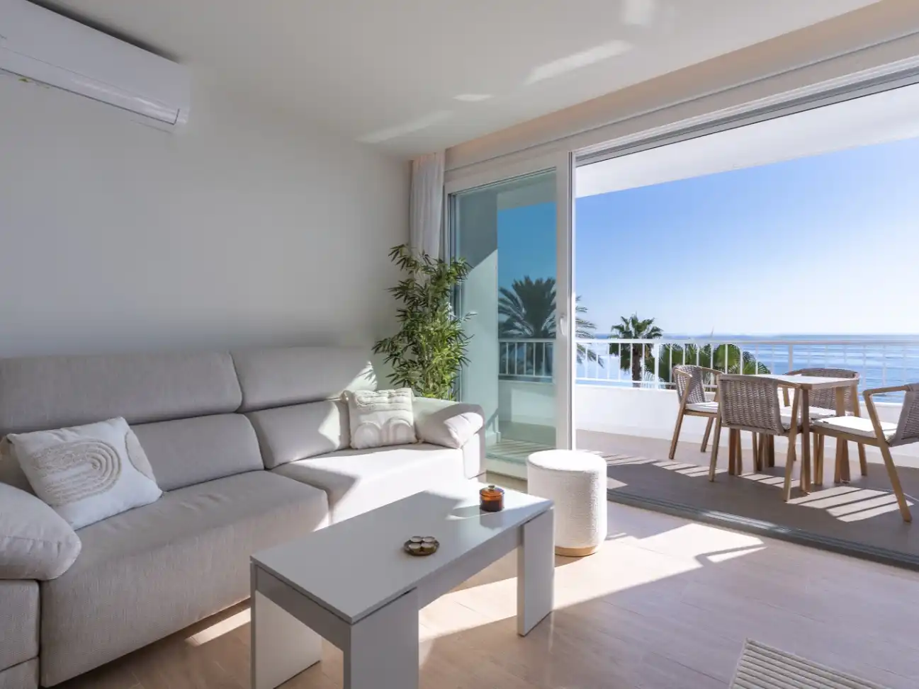 Living room of Flat for rent in La Herradura