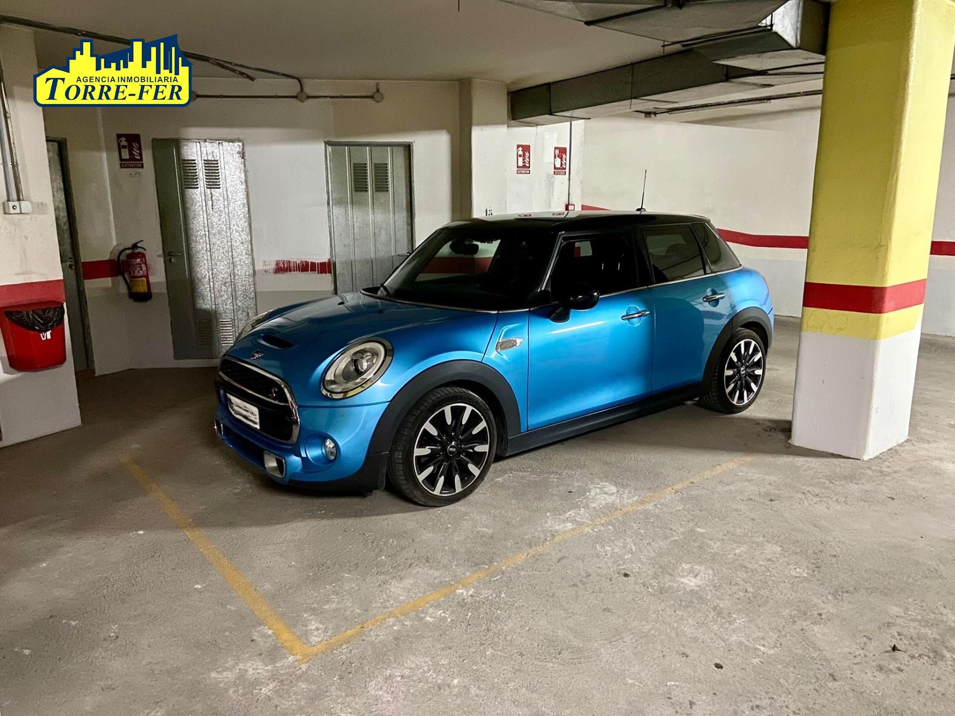 Parking of Garage for sale in  Almería Capital