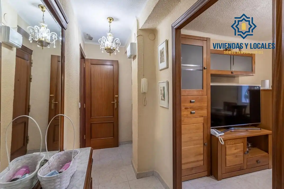 Flat for sale in Granada